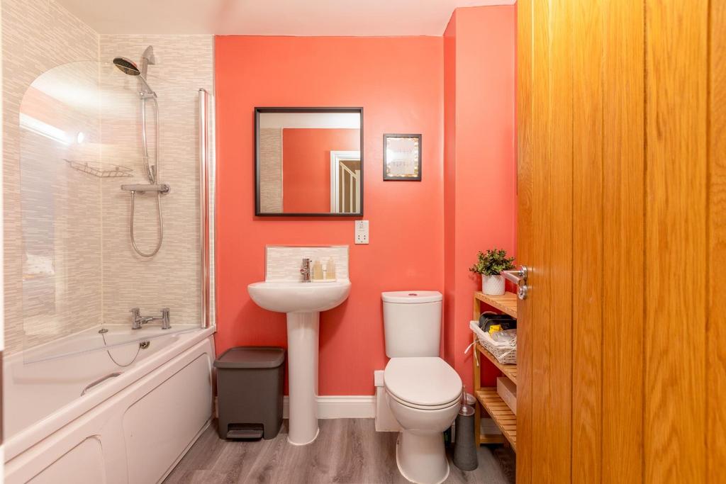 8 Garfield Road, BS5-9.jpg