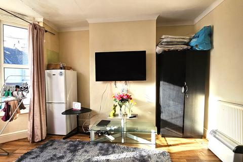 undefined, Balmoral Road, Gillingham
