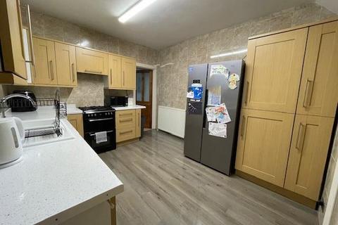 3 bedroom terraced house for sale, Panteg, Llanelli