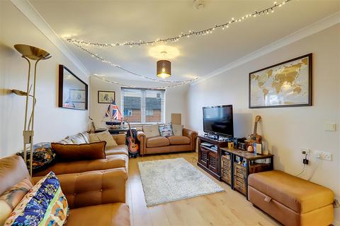 1 bedroom apartment for sale, Mortimer House, Penfold Road, Broadwater, West Sussex, BN14 8PG