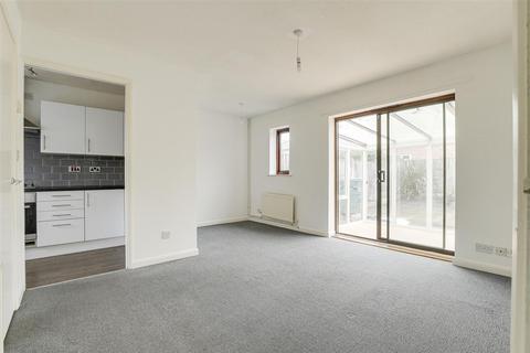 undefined, Leander Close, Nottingham NG11