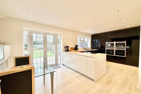 4 bedroom bungalow for sale, Terrington Avenue, Christchurch BH23
