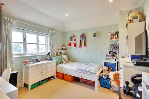 3 bedroom semi-detached house to rent, 17 Rosemary Gardens, Burwash, TN19