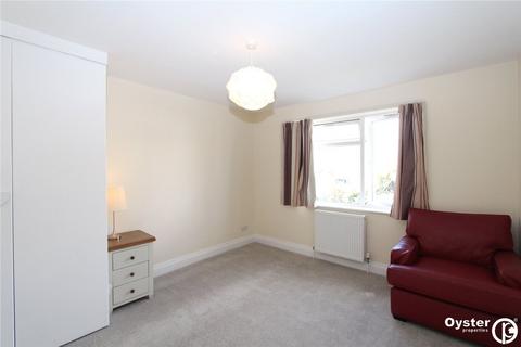 undefined, Oakleigh Avenue, Edgware HA8