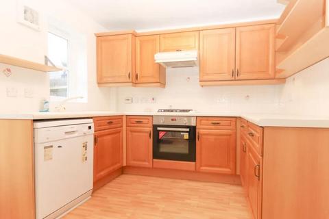 3 bedroom end of terrace house to rent - Melrose Avenue, Mitcham