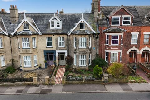 undefined, London Road South, Lowestoft