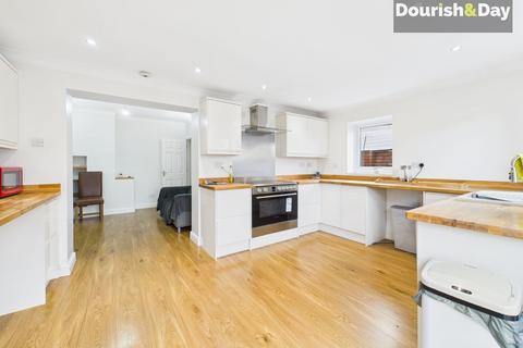 3 bedroom semi-detached house for sale, Sayers Road, Stafford ST16