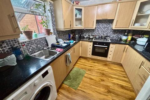 3 bedroom terraced house for sale, Oat Hill Drive, Ecton Brook, Northampton NN3