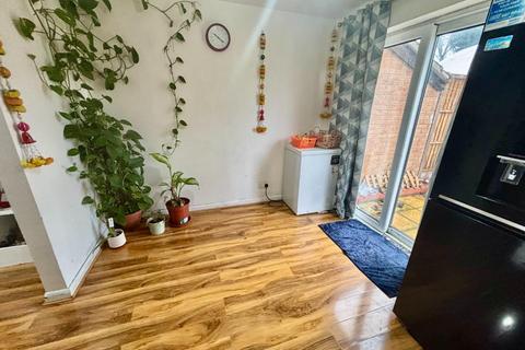 3 bedroom terraced house for sale, Oat Hill Drive, Ecton Brook, Northampton NN3
