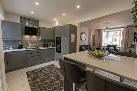 3 bedroom terraced house for sale, Margaret Avenue, Newport, NP19