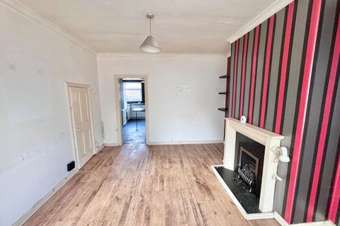 2 bedroom end of terrace house for sale, Hundens Lane, Darlington