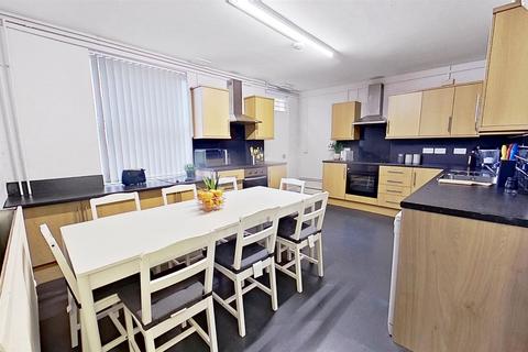 undefined, Peel Street, Nottingham NG1
