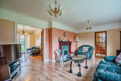 4 bedroom semi-detached house for sale, Cunningham Road, Widnes