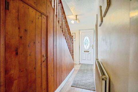 4 bedroom semi-detached house for sale, Cunningham Road, Widnes
