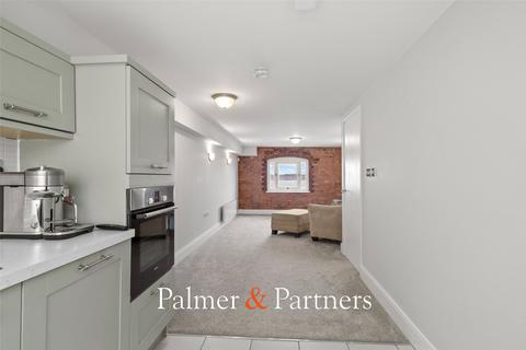 1 bedroom apartment for sale, High Street, Mistley, Manningtree, Essex, CO11