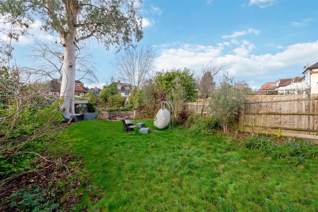 West Facing Garden