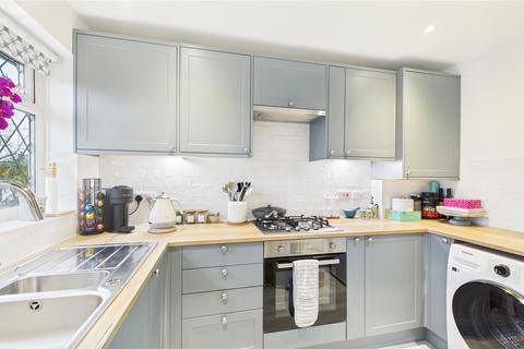 2 bedroom maisonette for sale, Meadowbank Road, Surrey GU18