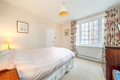 2 bedroom flat for sale, Chelsea Manor Street, London SW3