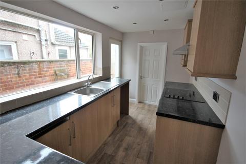 2 bedroom terraced house to rent, Haycroft Street, Grimsby, Lincolnshire, DN31