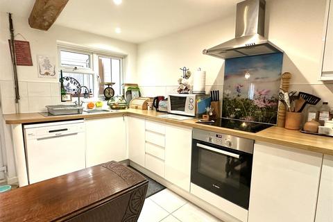 3 bedroom semi-detached house for sale, Astwood Lane, Feckenham, Redditch