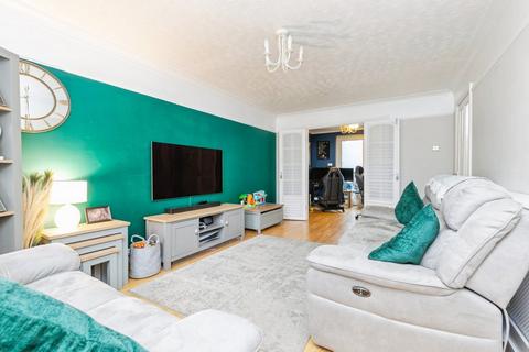 3 bedroom detached house for sale, Riverside Way, Darlington DL1