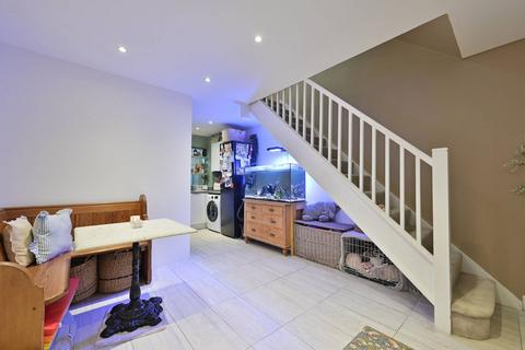 2 bedroom terraced house for sale, Hales Park, Hemel Hempstead, HP2