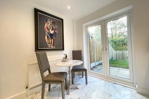 2 bedroom terraced house for sale, Towngate, Silkstone, Barnsley, South Yorkshire, S75