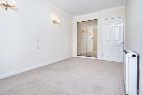 undefined, 22 Haldenby Court, West End HU14