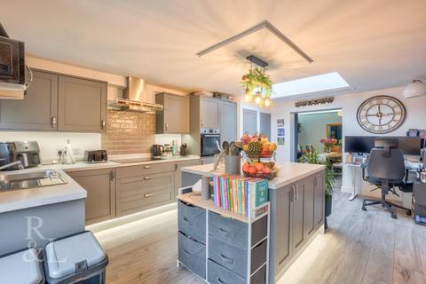 3 bedroom semi-detached house for sale, Occupation Road, Albert Village, Swadlincote
