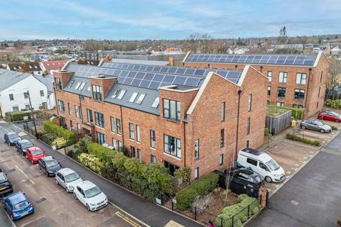 2 bedroom apartment for sale, Hedley Road, Hertfordshire AL1