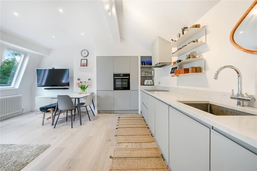 Reception/Kitchen