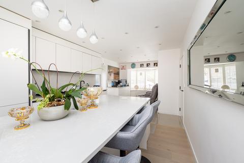 undefined, Metcalfe Avenue, Carshalton SM5