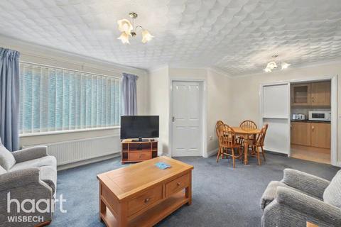 1 bedroom bungalow for sale, The Barracks, Gorefield