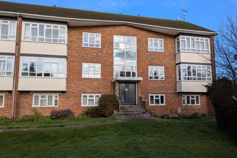 2 bedroom flat for sale - Limmer Lane, Felpham