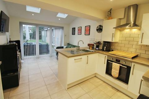2 bedroom semi-detached house for sale, Littleton Close, Warrington WA5
