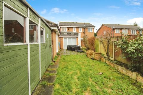 2 bedroom semi-detached house for sale, Littleton Close, Warrington WA5