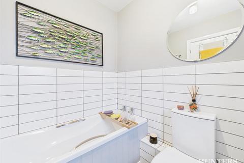 2 bedroom flat for sale, Briton Terrace, Consett, Durham
