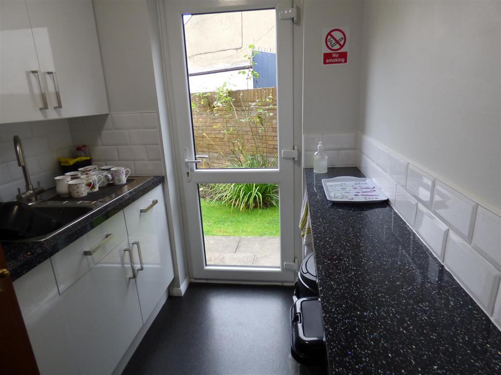 Communal Kitchen