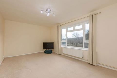 2 bedroom apartment to rent, Oak Lane, Sevenoaks, TN13 1UA
