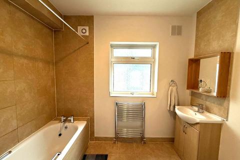 1 bedroom flat to rent, Hoveden Road