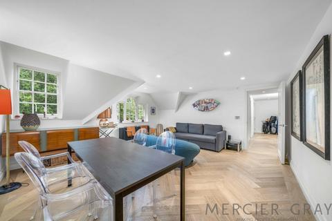 2 bedroom flat to rent, Kidaerpore Avenue, London NW3