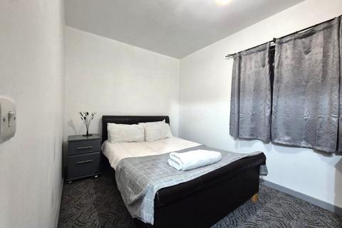 1 bedroom property to rent - Radnor House, 1272 London Road, London