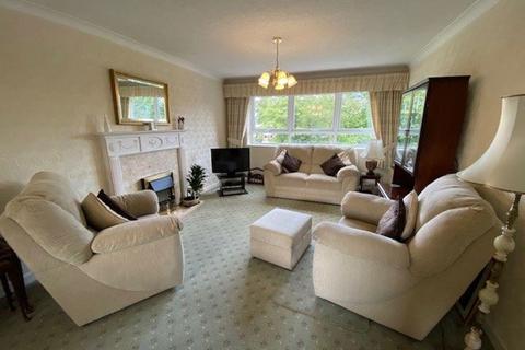 2 bedroom flat to rent, Moseley Court,Wake Green Rd, Moseley B13 9PU