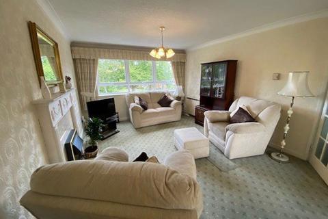 2 bedroom flat to rent, Moseley Court,Wake Green Rd, Moseley B13 9PU