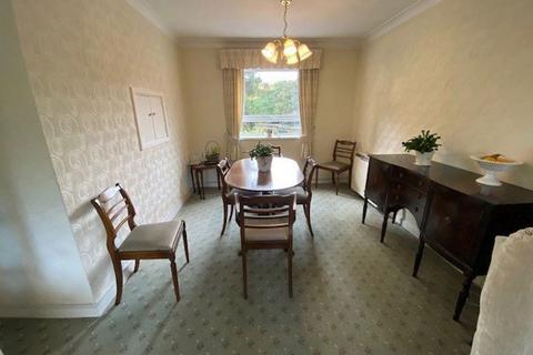2 bedroom flat to rent, Moseley Court,Wake Green Rd, Moseley B13 9PU