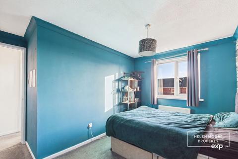 3 bedroom terraced house for sale, Colne Gardens, Plymouth PL3