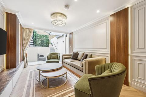 2 bedroom flat to rent, Royal Crescent, London, W11
