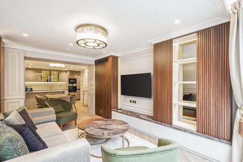 2 bedroom flat to rent, Royal Crescent, London, W11