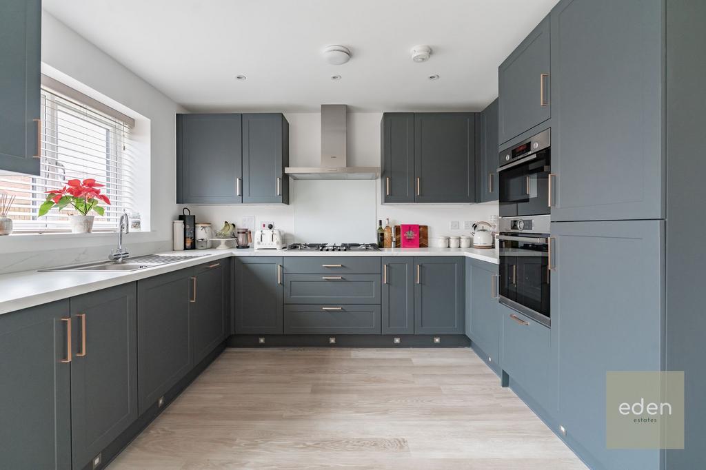 Kitchen / Diner