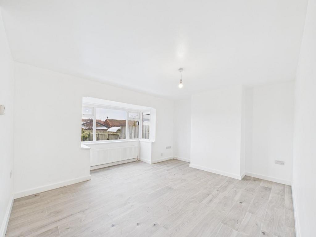 Open-Plan Lounge &amp; Kitchen